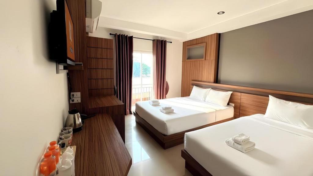 B2 Buriram Boutique And Budget Hotel Exterior photo